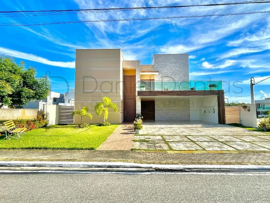 Foto 1 de Casa de Condomínio com 4 Quartos à venda, 272m² em Ponta Negra, Natal