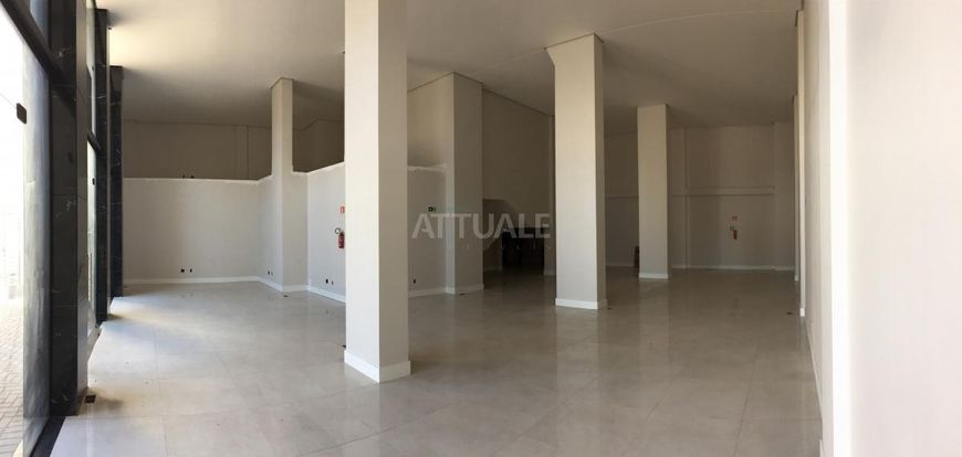 Ponto Comercial 700 m² em Pio X em Caxias do Sul, por R$ 17.000/Mês - Viva  Real