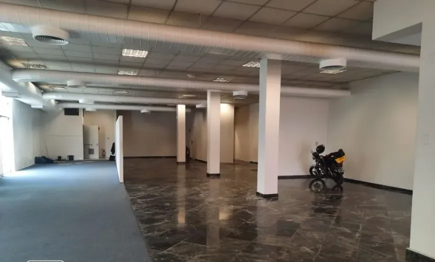 Foto 1 de Ponto Comercial para alugar, 600m² em Socorro, São Paulo