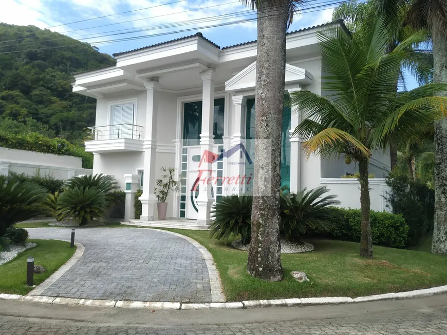 Foto 1 de Casa com 4 Quartos à venda, 300m² em Balneário Praia do Pernambuco, Guarujá