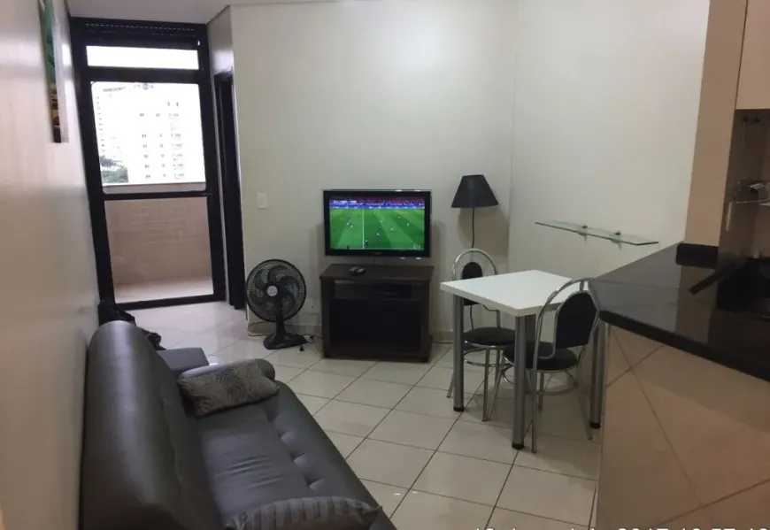 Foto 1 de Flat com 1 Quarto para alugar, 37m² em Moema, São Paulo