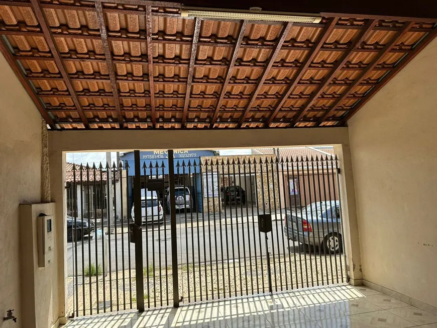 Foto 1 de Casa com 2 Quartos à venda, 100m² em Jardim Floridiana, Rio Claro