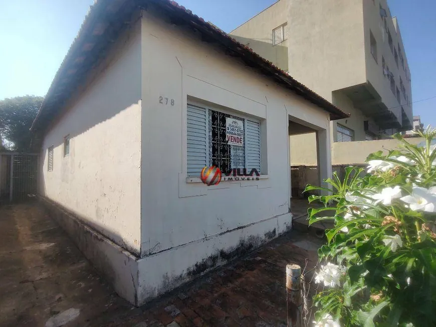 Foto 1 de Casa com 2 Quartos à venda, 94m² em Centro, Americana