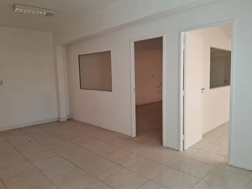 Foto 1 de Sala Comercial para alugar, 140m² em Centro, Lauro de Freitas