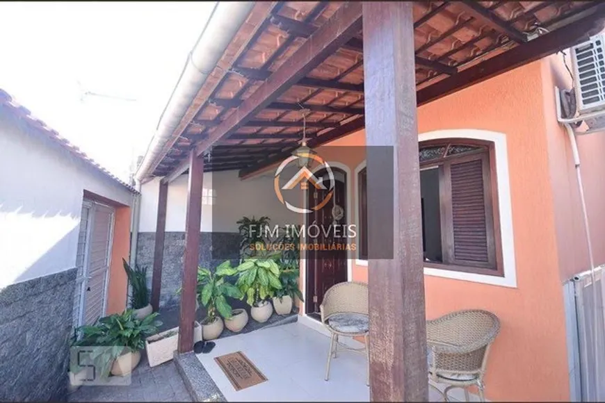 Foto 1 de Casa com 3 Quartos à venda, 225m² em Barreto, Niterói