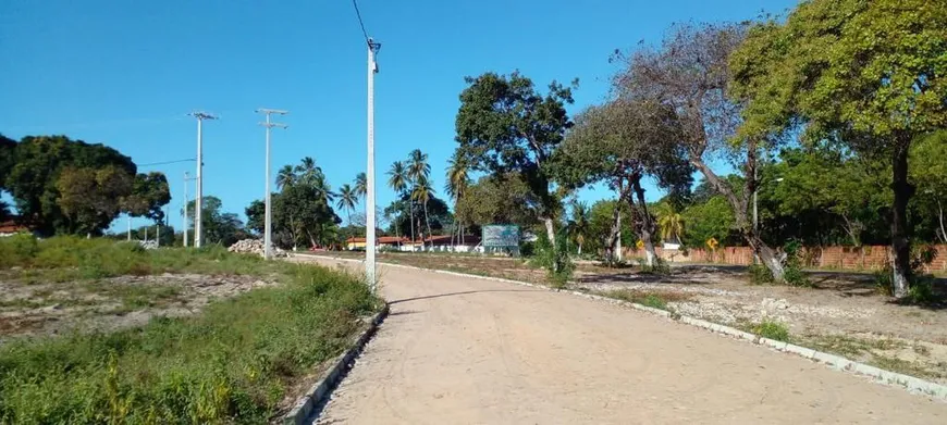 Foto 1 de Lote/Terreno à venda, 150m² em Centro, Aquiraz