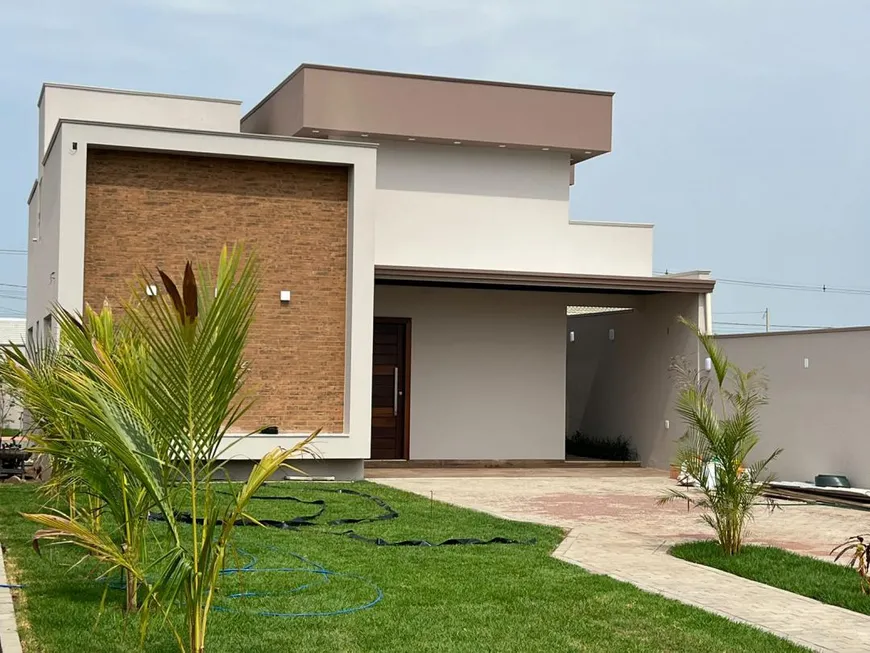 Foto 1 de Casa com 2 Quartos à venda, 380m² em Residencial Panamby, Sinop