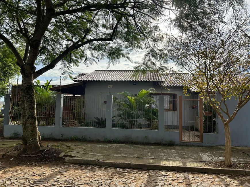 Foto 1 de Casa com 4 Quartos à venda, 150m² em Campestre, São Leopoldo