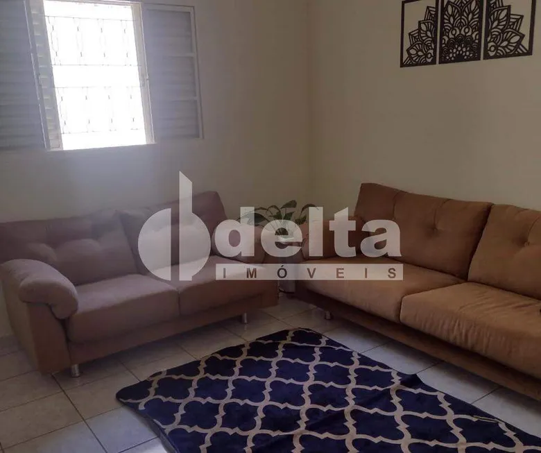 Foto 1 de Casa com 3 Quartos à venda, 170m² em Pacaembu, Uberlândia