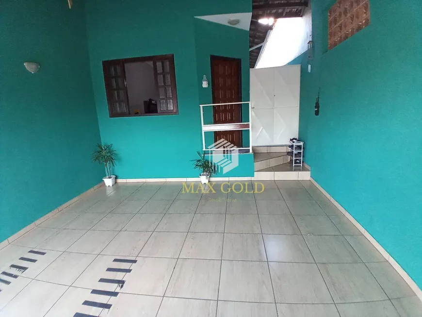 Foto 1 de Casa com 2 Quartos à venda, 62m² em Chacara Santa Luzia, Taubaté