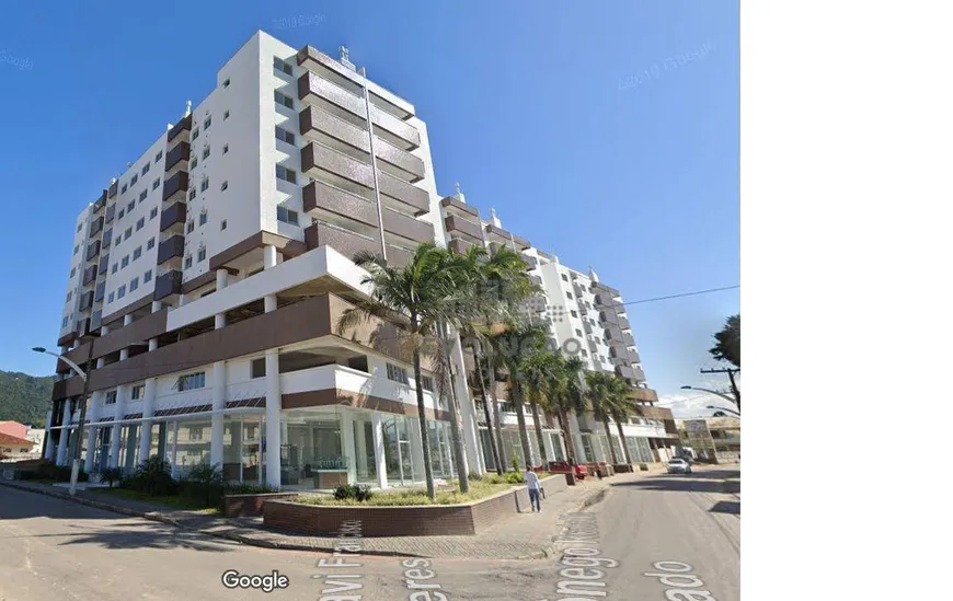 Foto 1 de Apartamento com 3 Quartos à venda, 90m² em Rio Caveiras, Biguaçu