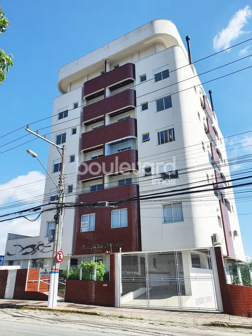 Foto 1 de Apartamento com 2 Quartos à venda, 63m² em Capoeiras, Florianópolis