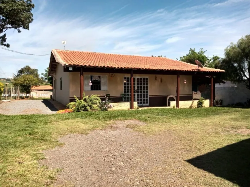 Foto 1 de Fazenda/Sítio com 4 Quartos à venda, 1500m² em , Cesário Lange