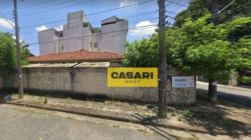 Foto 1 de Lote/Terreno à venda, 250m² em Vila Scarpelli, Santo André