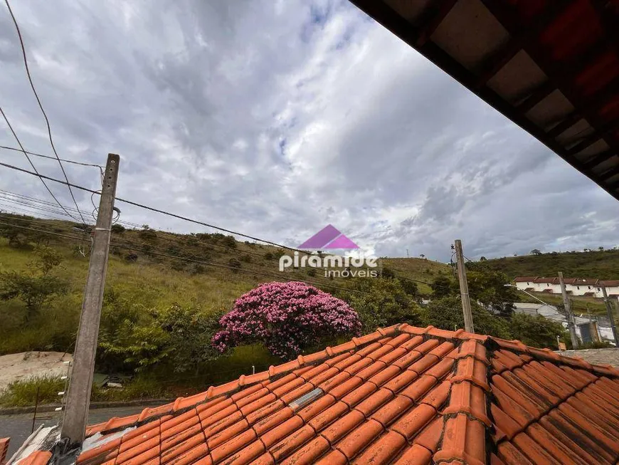 Foto 1 de Casa com 3 Quartos à venda, 180m² em Jardim Santa Júlia, São José dos Campos