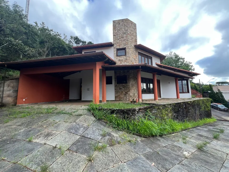 Foto 1 de Casa de Condomínio com 4 Quartos à venda, 238m² em Residencial Ipê da Serra, Nova Lima