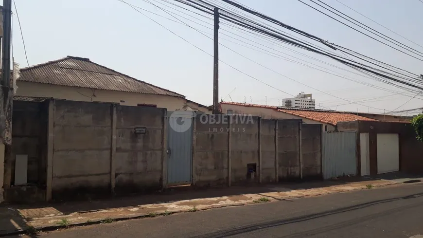 Foto 1 de Lote/Terreno à venda, 165m² em Nossa Senhora Aparecida, Uberlândia