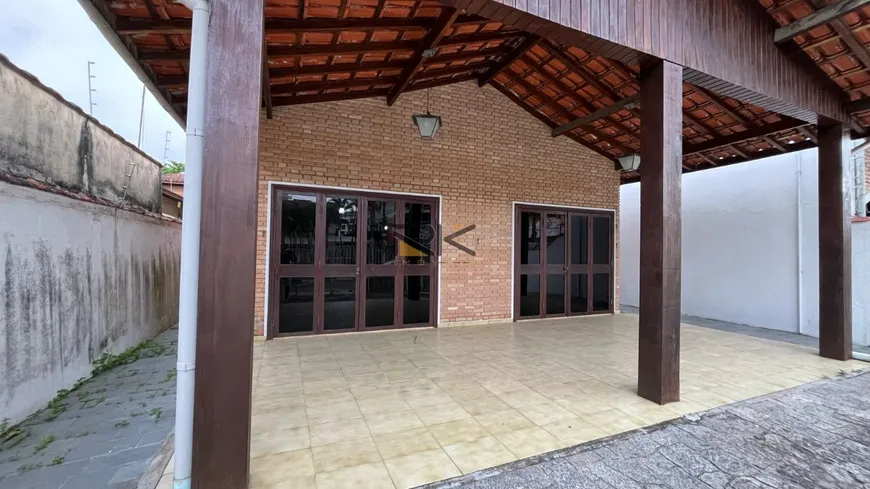 Foto 1 de Casa com 4 Quartos à venda, 147m² em Itaguá, Ubatuba
