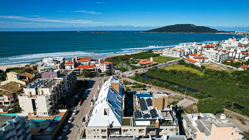 Foto 1 de Apartamento com 2 Quartos à venda, 70m² em Ingleses do Rio Vermelho, Florianópolis