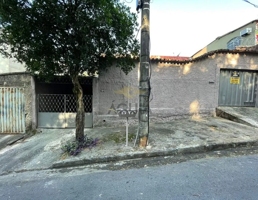 Foto 1 de Casa com 3 Quartos à venda, 350m² em Candelaria, Belo Horizonte