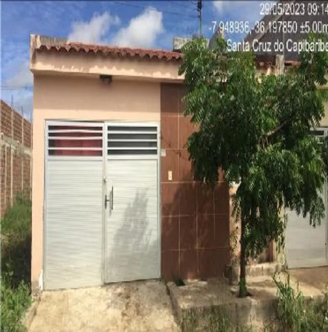 Foto 1 de Casa com 2 Quartos à venda, 75m² em Malaquias Cardoso, Santa Cruz do Capibaribe