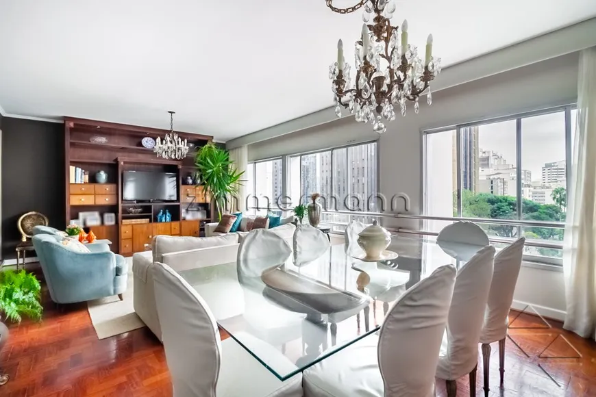 Foto 1 de Apartamento com 4 Quartos à venda, 203m² em Jardim Paulista, São Paulo