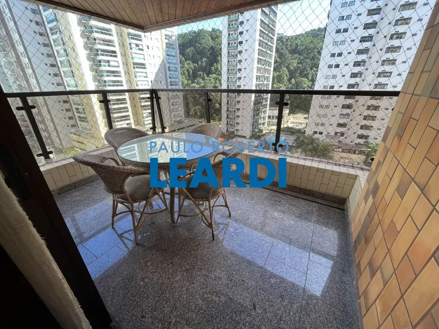 Foto 1 de Apartamento com 3 Quartos à venda, 150m² em Barra Funda, Guarujá