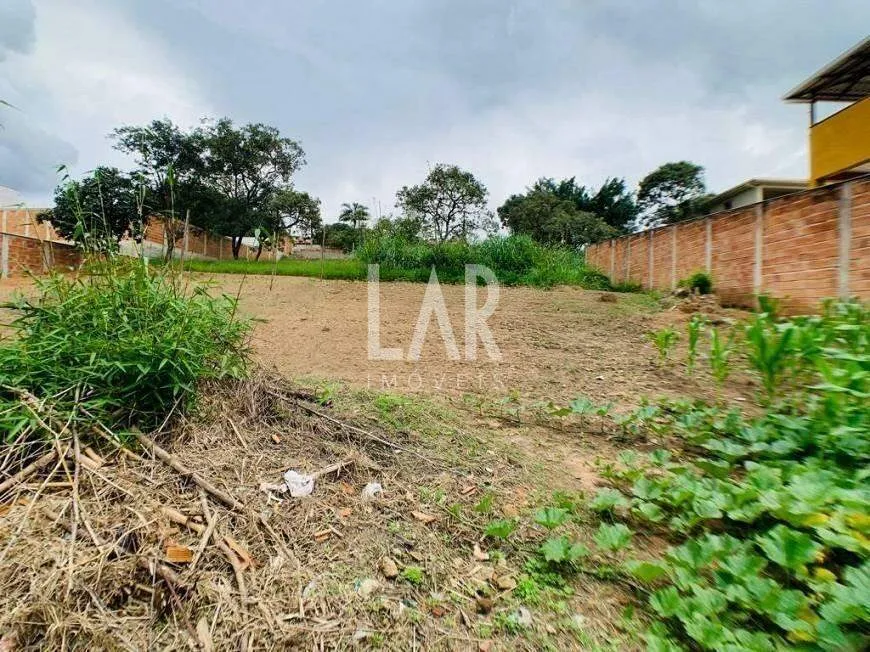 Foto 1 de Lote/Terreno à venda, 450m² em Céu Azul, Belo Horizonte