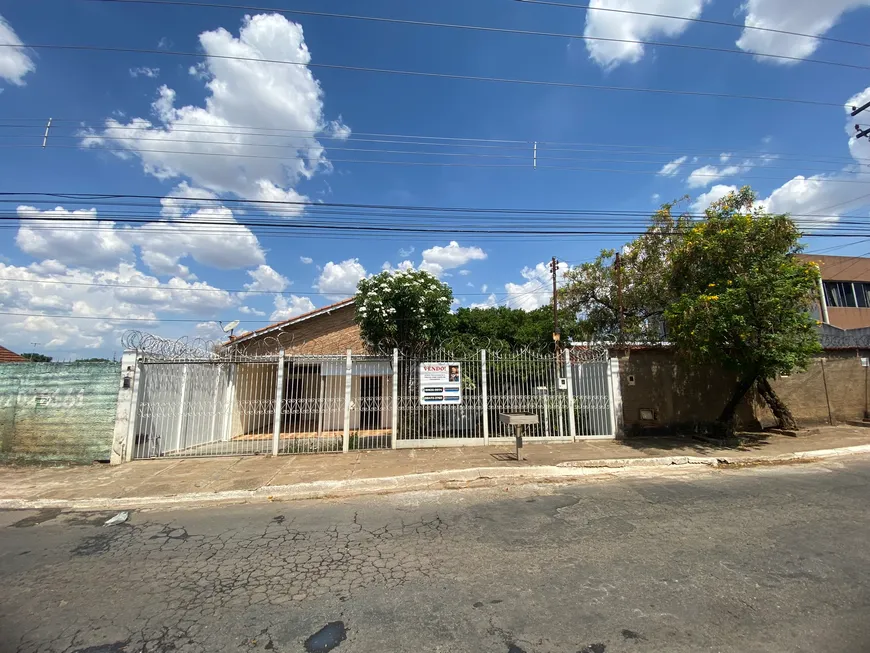 Foto 1 de Casa com 3 Quartos à venda, 194m² em Aeroviário, Goiânia