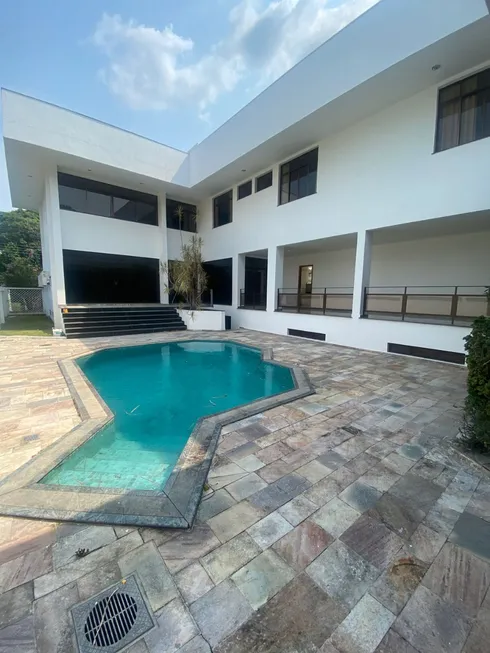 Foto 1 de Casa com 4 Quartos para venda ou aluguel, 800m² em Ponta Negra, Manaus