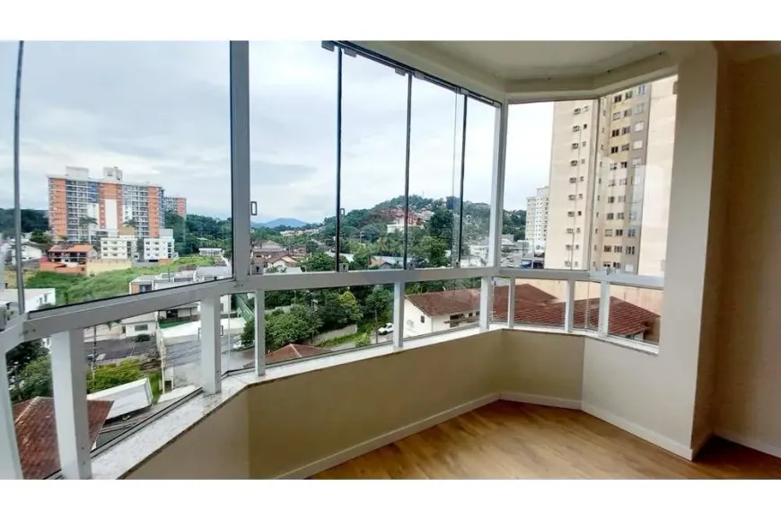 Foto 1 de Apartamento com 1 Quarto para alugar, 45m² em Vila Nova, Blumenau