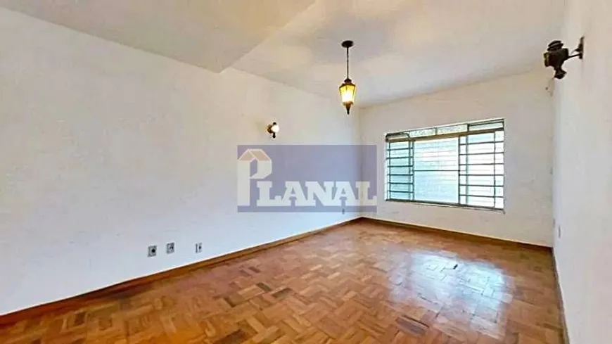 Foto 1 de Sobrado com 3 Quartos à venda, 140m² em Planalto Paulista, São Paulo