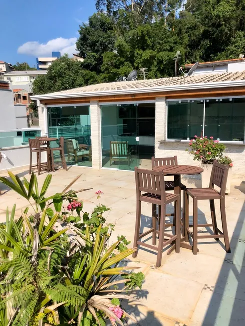 Foto 1 de Apartamento com 3 Quartos à venda, 116m² em Jardim Meny, São Roque