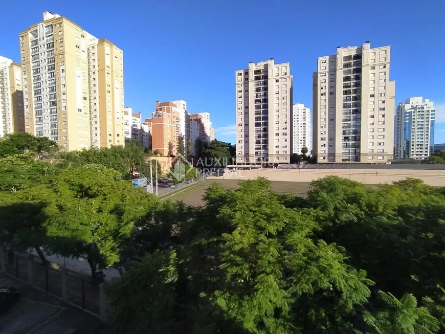 Foto 1 de Apartamento com 1 Quarto à venda, 43m² em Jardim Europa, Porto Alegre