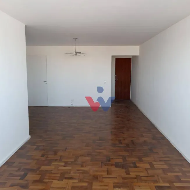 Foto 1 de Apartamento com 3 Quartos à venda, 111m² em Centro, Curitiba