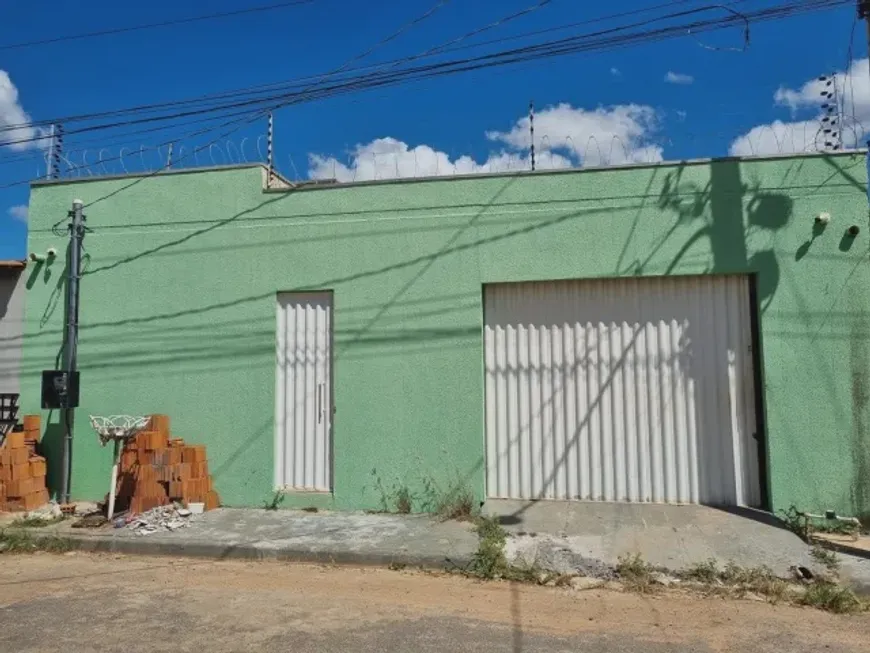 Foto 1 de Casa com 2 Quartos à venda, 132m² em San Martin, Recife