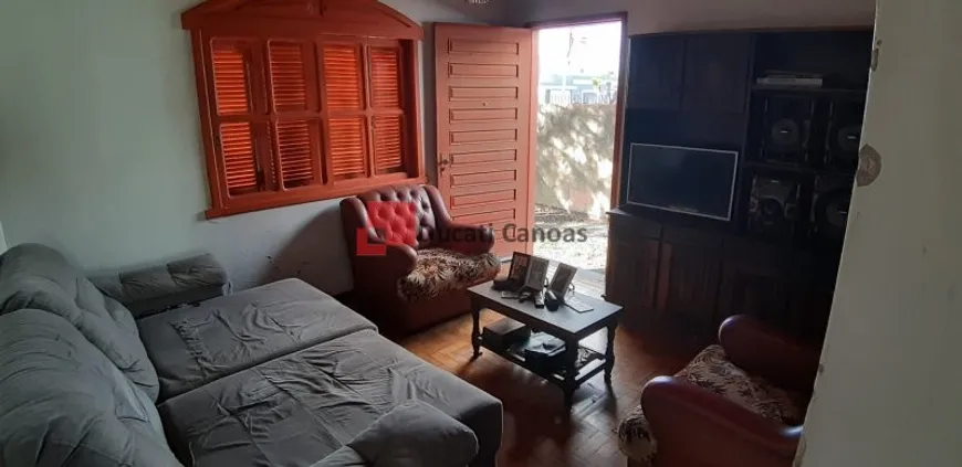 Foto 1 de Casa com 2 Quartos à venda, 63m² em Estância Velha, Canoas