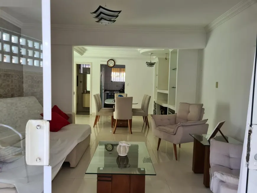 Foto 1 de Casa com 3 Quartos à venda, 326m² em Piatã, Salvador