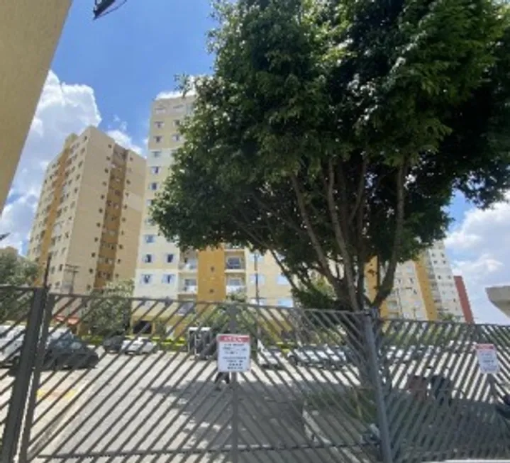 Foto 1 de Apartamento com 2 Quartos à venda, 45m² em Vila Carmosina, São Paulo