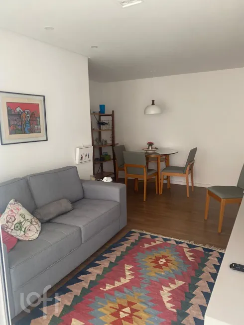 Foto 1 de Apartamento com 2 Quartos à venda, 65m² em Itaim Bibi, São Paulo