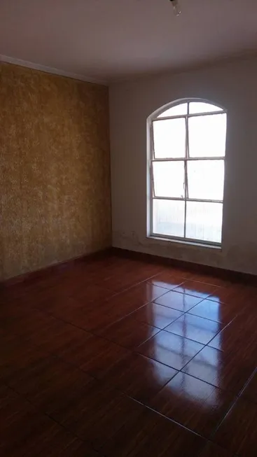 Foto 1 de Casa com 2 Quartos à venda, 120m² em Loteamento Eduardo da Silva Neto, Pindamonhangaba