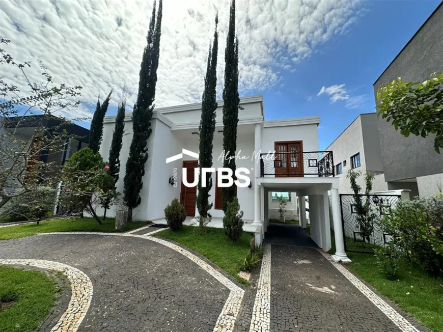 Foto 1 de Casa de Condomínio com 4 Quartos à venda, 407m² em Alphaville Araguaia, Goiânia