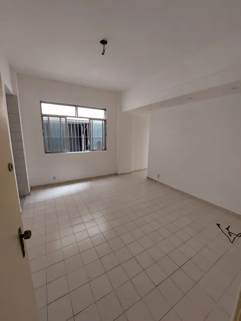 Foto 1 de Apartamento com 1 Quarto para alugar, 45m² em Ilha do Governador, Rio de Janeiro