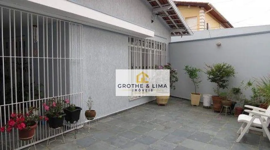 Foto 1 de Casa com 3 Quartos para alugar, 229m² em Residencial Sitio Santo Antonio, Taubaté