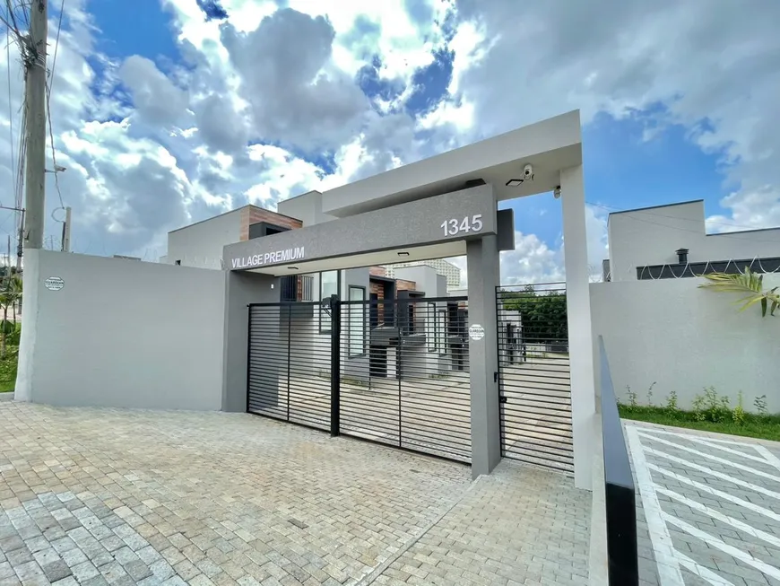 Foto 1 de Casa com 2 Quartos à venda, 69m² em Jardim Santo Antonio, Atibaia