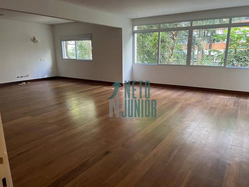 Foto 1 de Apartamento com 2 Quartos para alugar, 148m² em Bela Vista, São Paulo