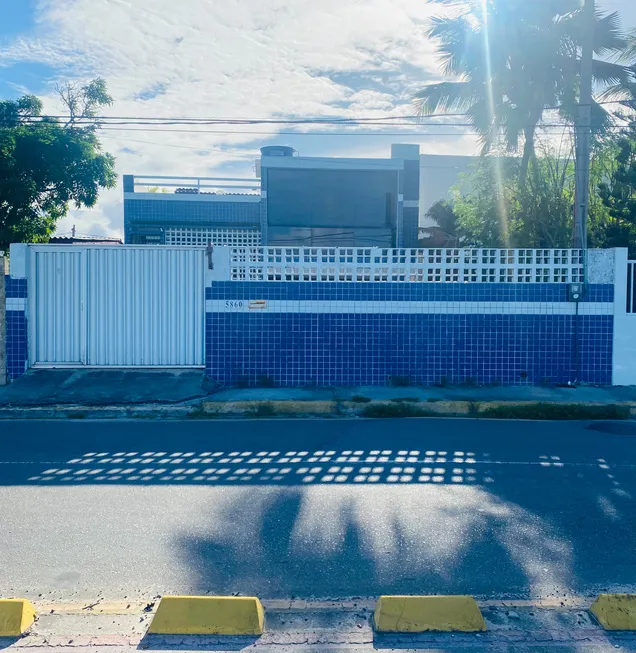 Foto 1 de Casa com 3 Quartos para venda ou aluguel, 400m² em Rio Doce, Olinda