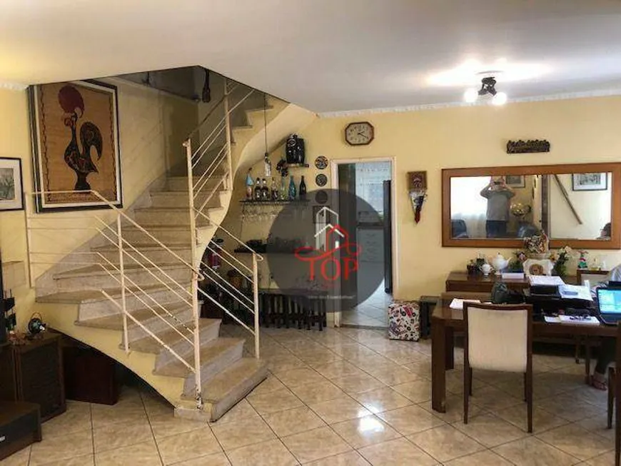 Foto 1 de Sobrado com 4 Quartos à venda, 228m² em Vila Alpina, Santo André