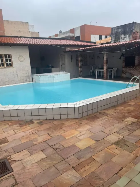 Foto 1 de Casa com 3 Quartos à venda, 200m² em Coroa do Meio, Aracaju