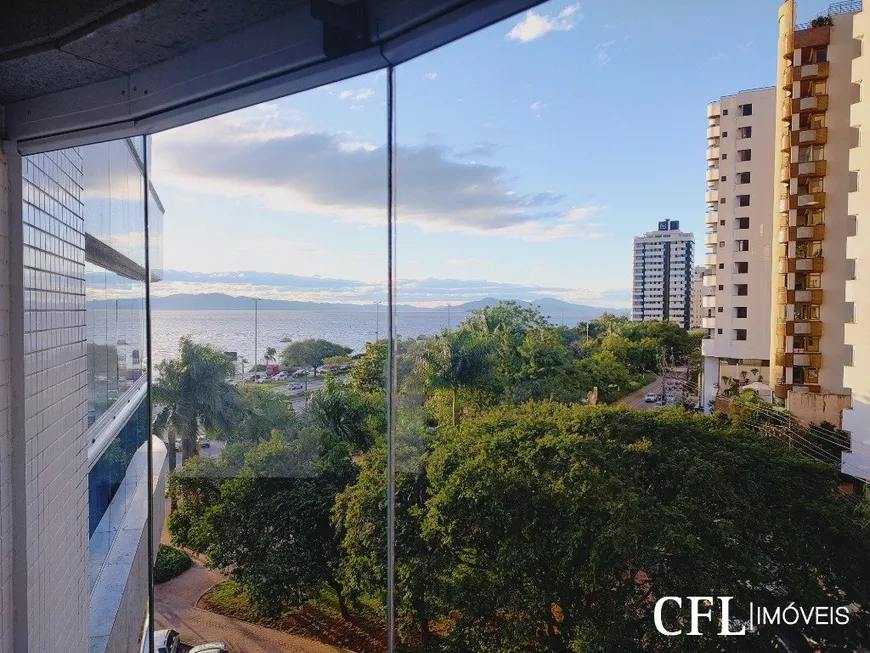 Foto 1 de Apartamento com 3 Quartos à venda, 221m² em Agronômica, Florianópolis